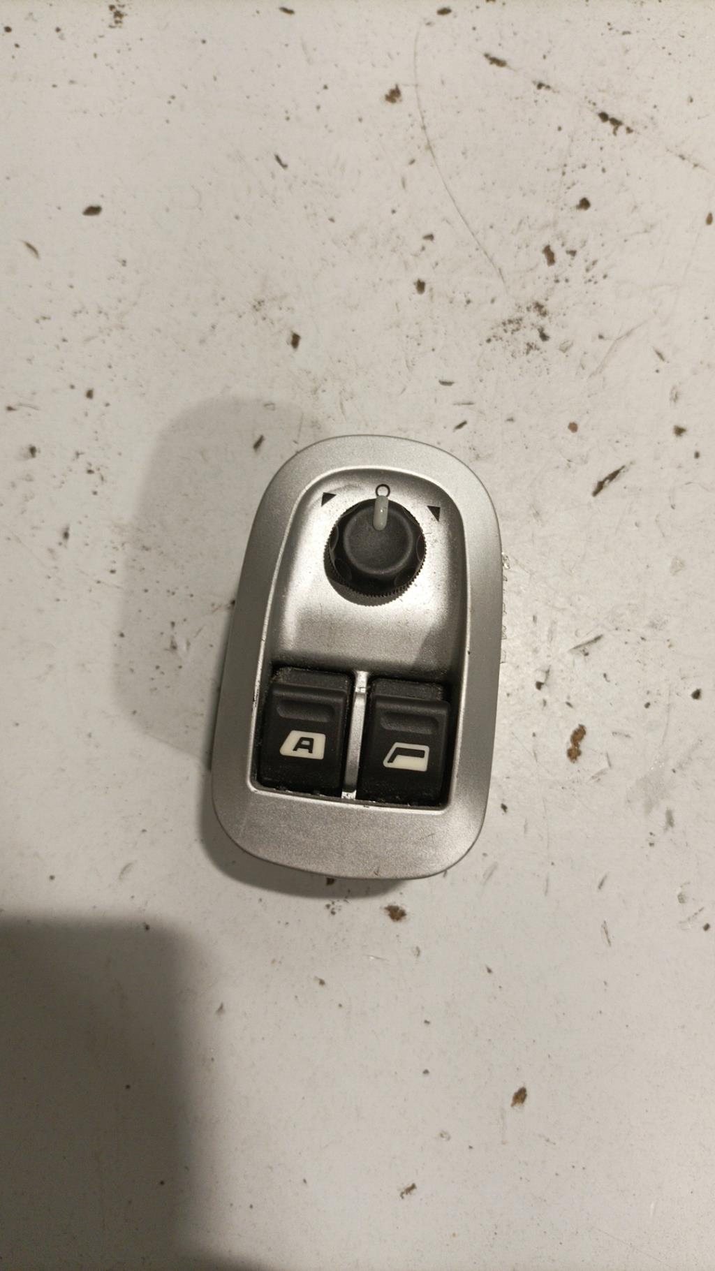 Interruttore alzacristalli PEUGEOT 206+ Gasolina - 1