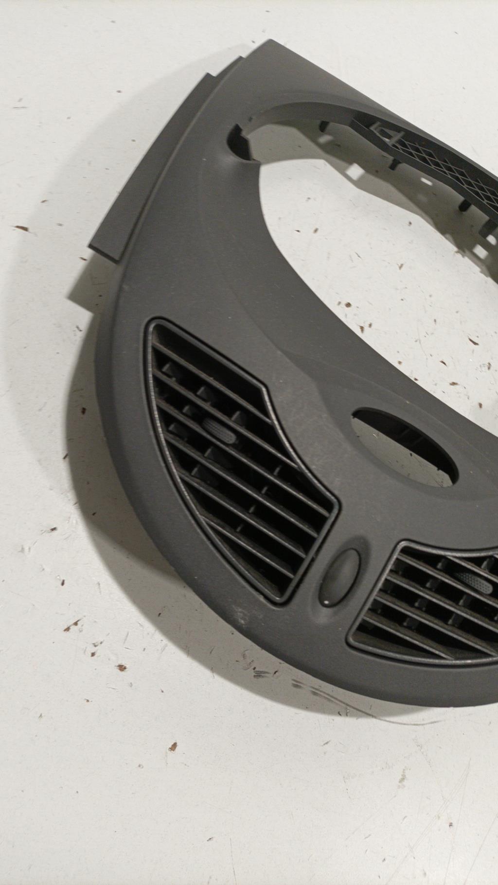 Bocchetta aerazione cruscotto RENAULT TWINGO 2 PHASE 1 Gasolina - 1