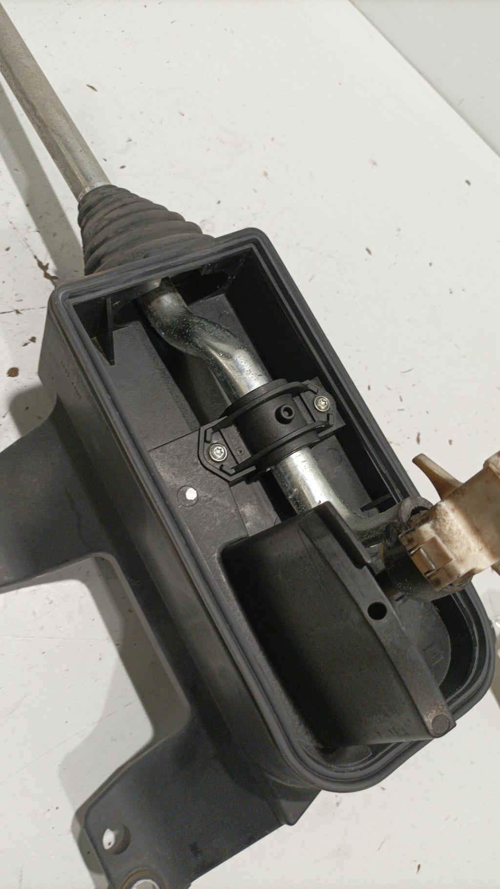 Levier de vitesses OPEL CORSA D PHASE 1 Diesel - 1