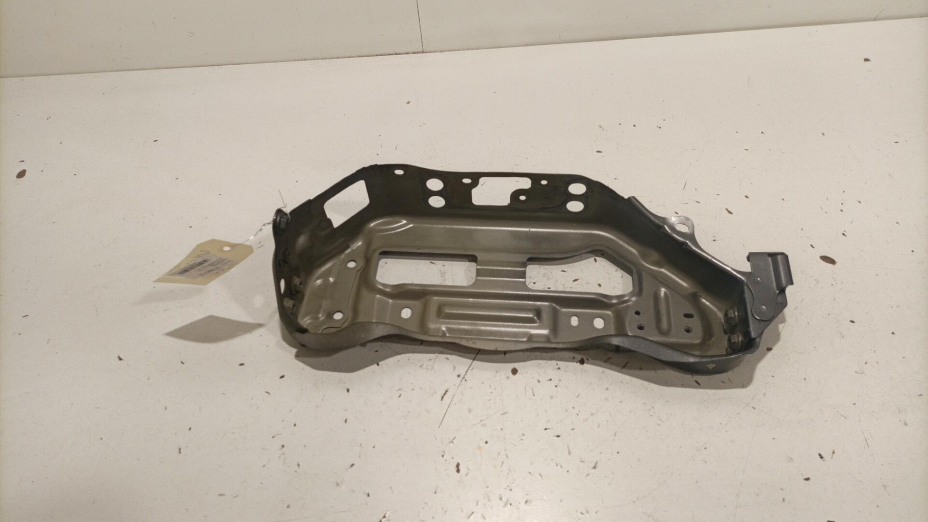 Support radiateur TOYOTA YARIS 3 PHASE 2 Essence - 1