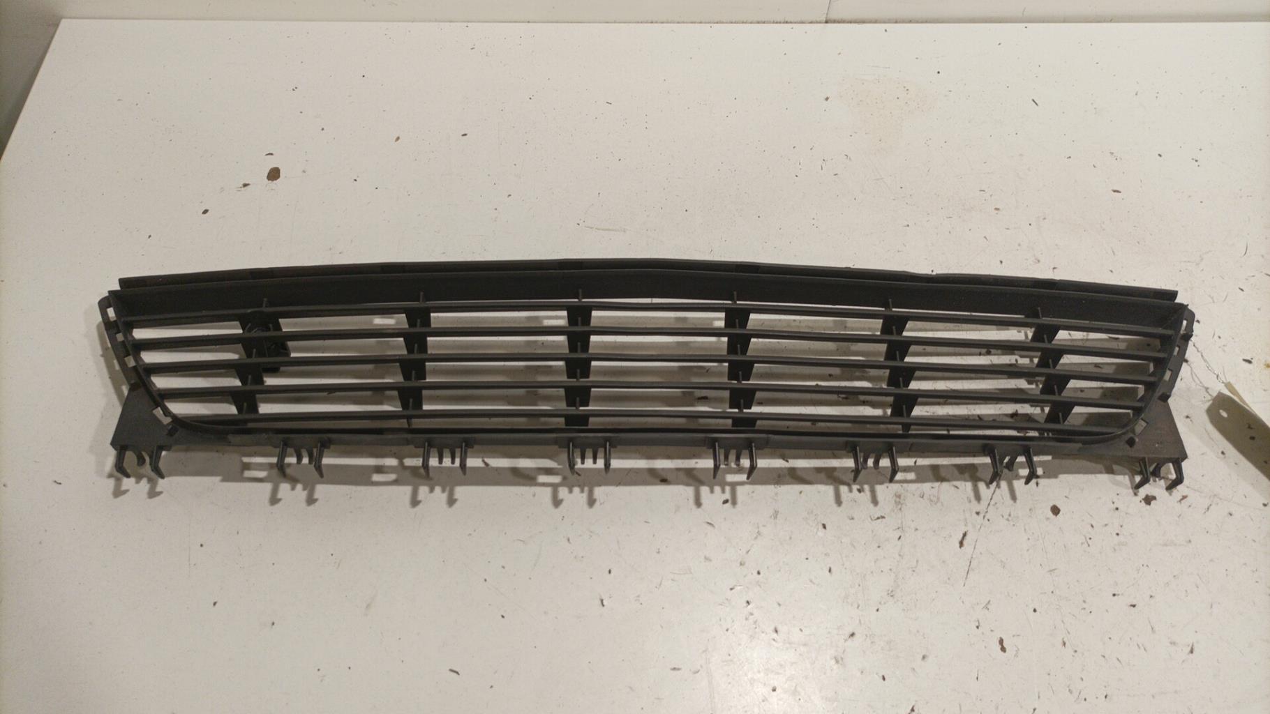 Grille de pare choc OPEL CORSA C PHASE 1 Essence - 1