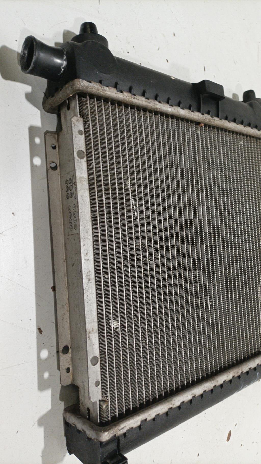 Radiateur eau MERCEDES 230 C124 PHASE 1 COUPE Essence - 1