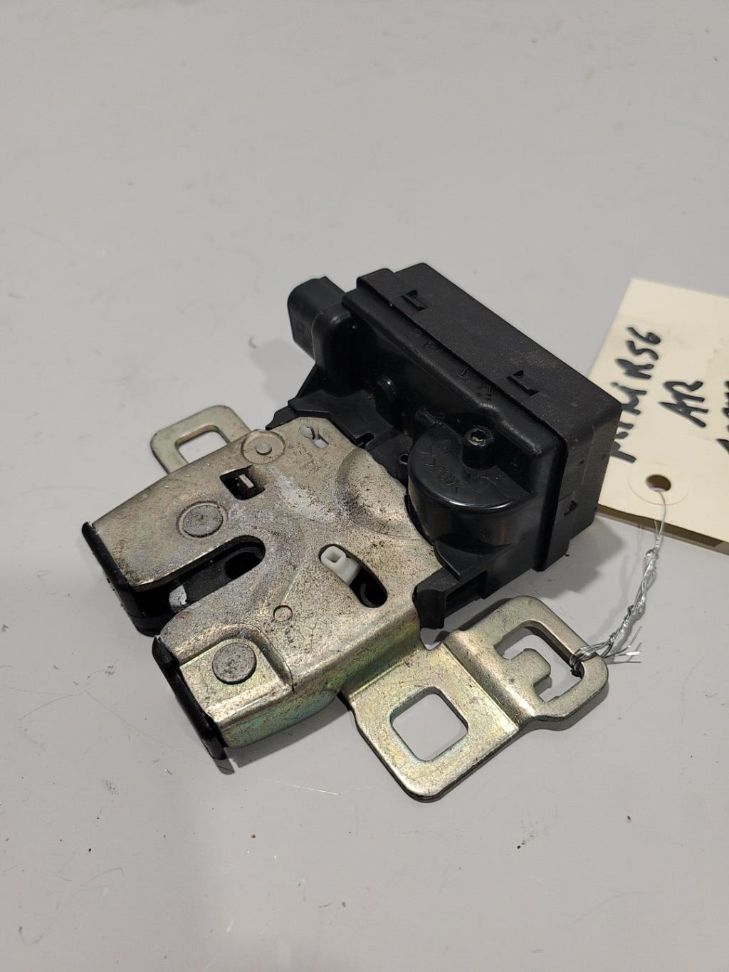 Serrure de hayon MINI MINI 2 R56 PHASE 1 Essence - 1