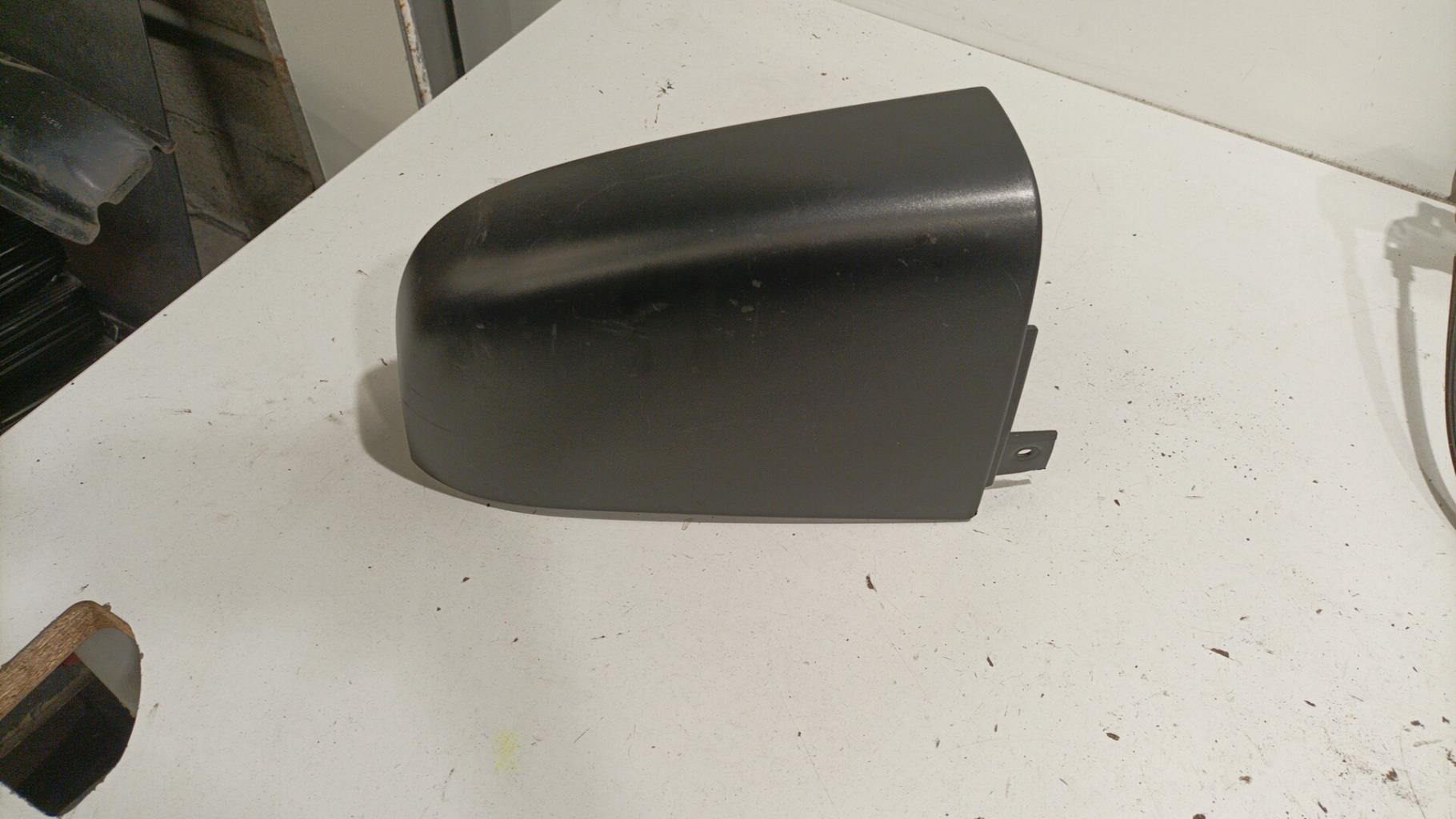 Cornice fanale posteriore sinistro RENAULT TRAFIC 3 LONG PHASE 2  - 1