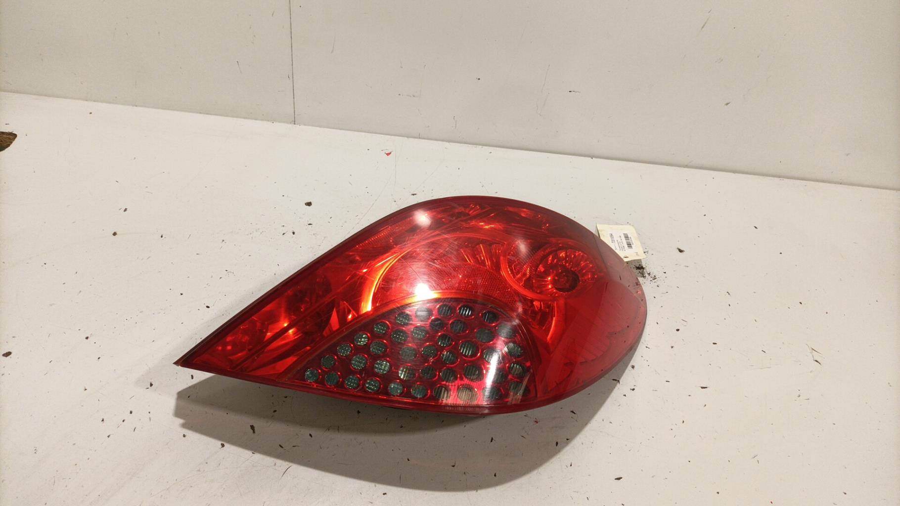 Fanale posteriore principale destro (luci) PEUGEOT 207 PHASE 1 Diésel - 1