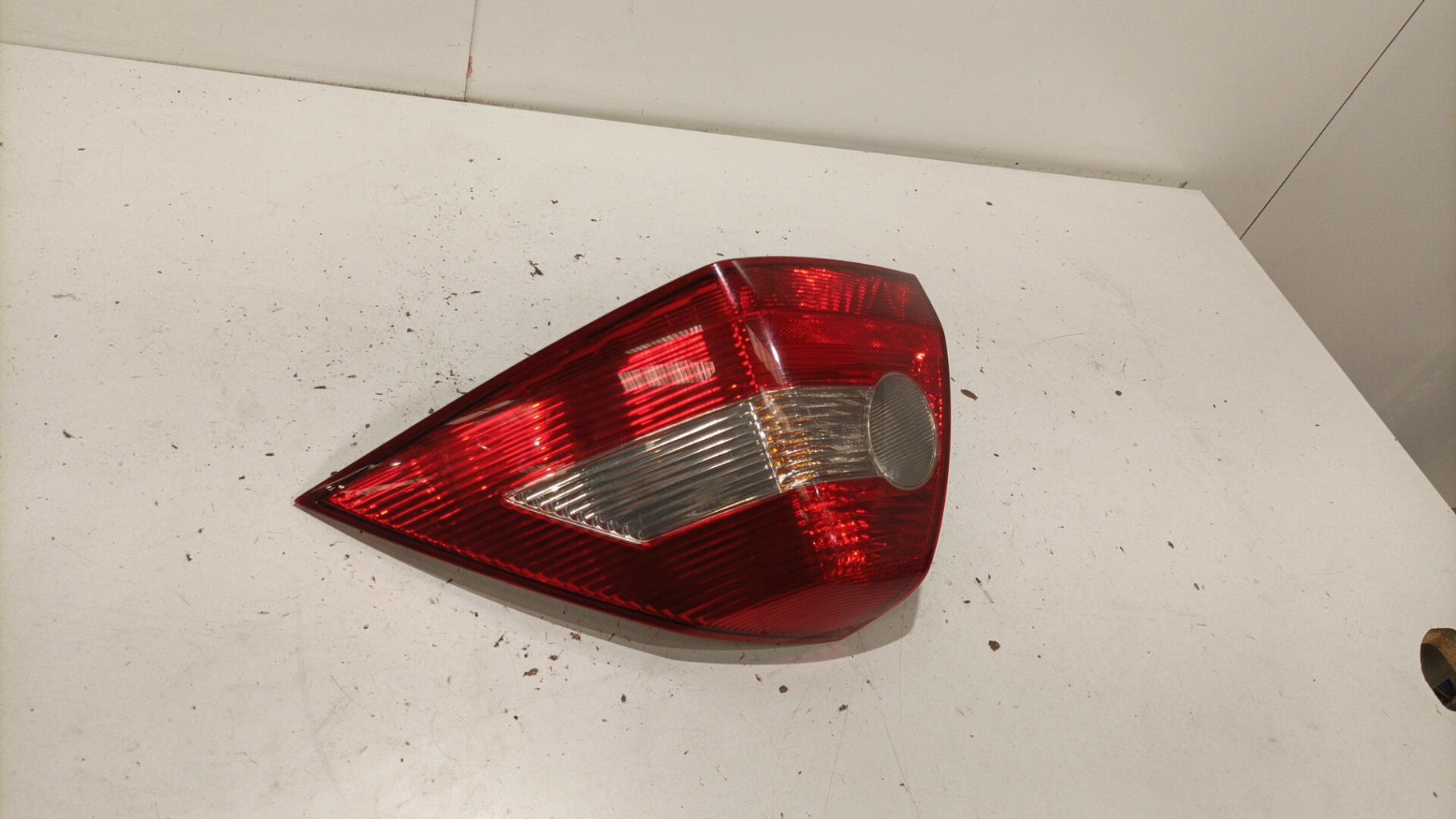 Fanale posteriore principale destro (luci) RENAULT MEGANE 2 PHASE 2 Diésel - 1