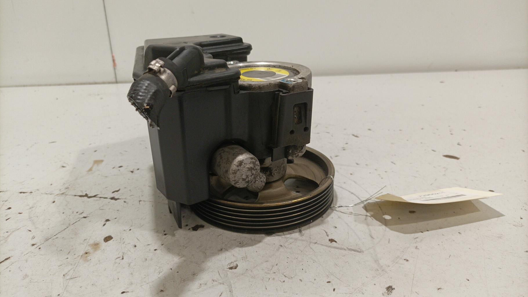 Pompe de direction PEUGEOT 206 PHASE 1 BREAK Diesel - 1