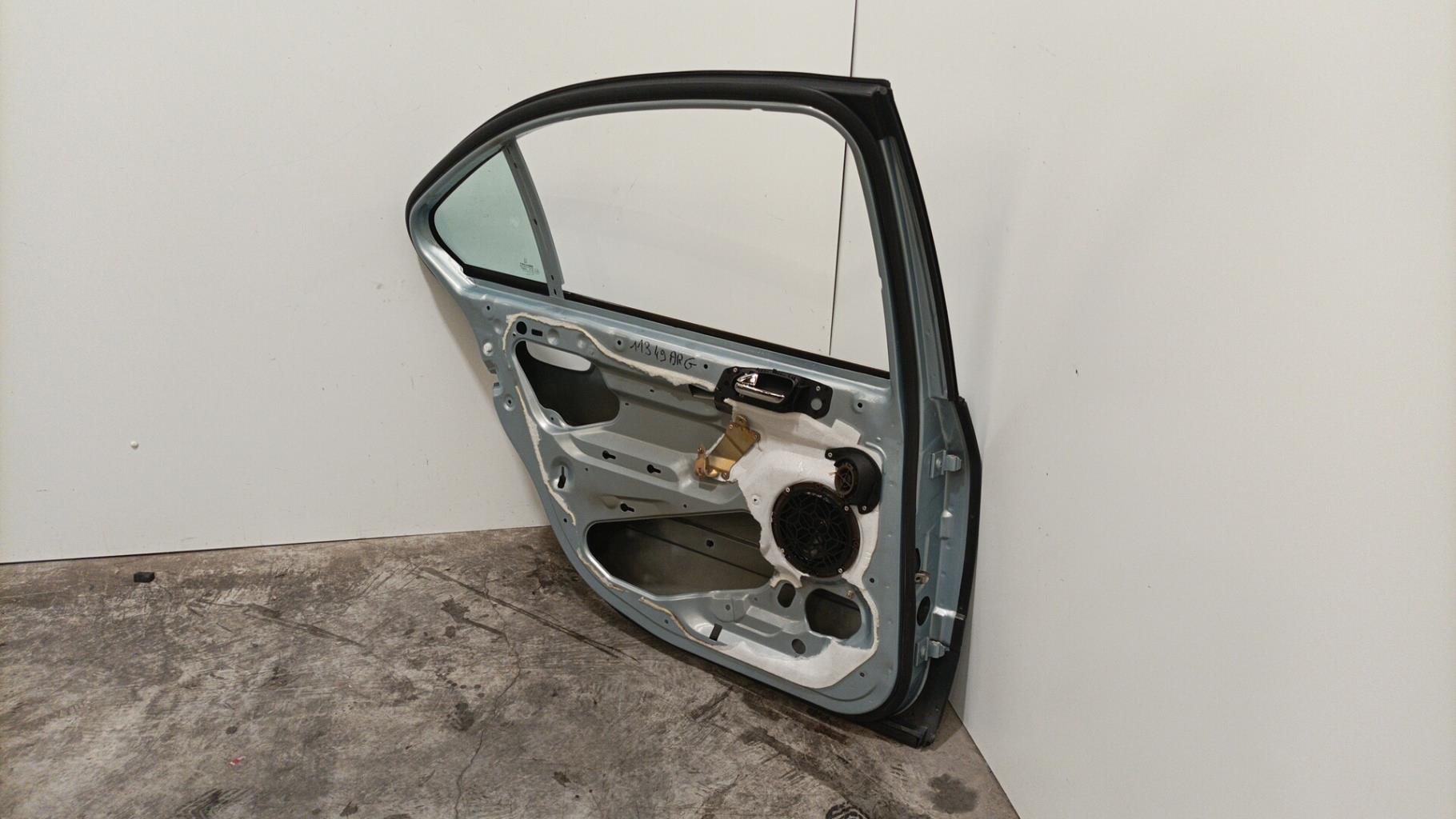 Portiera posteriore sinistra PEUGEOT 607 PHASE 1 Diésel - 1