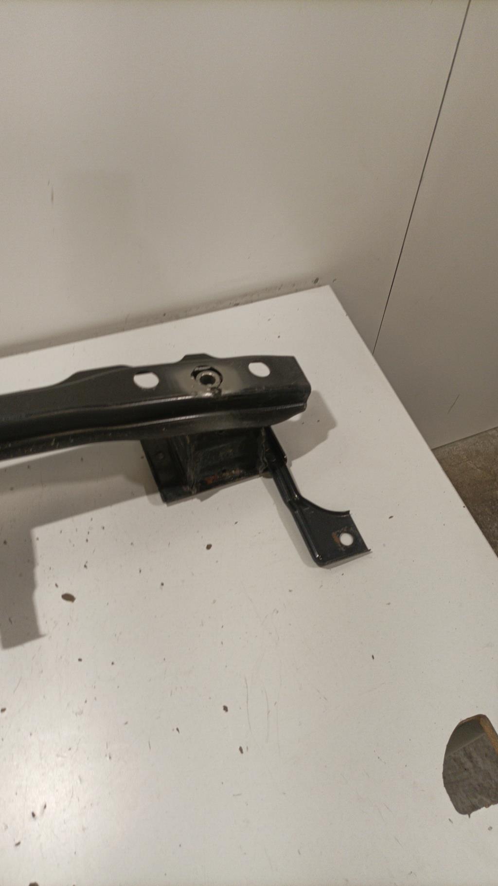 Traversa rinforzo paraurti anteriore MINI MINI 2 R56 PHASE 1 Gasolina - 1