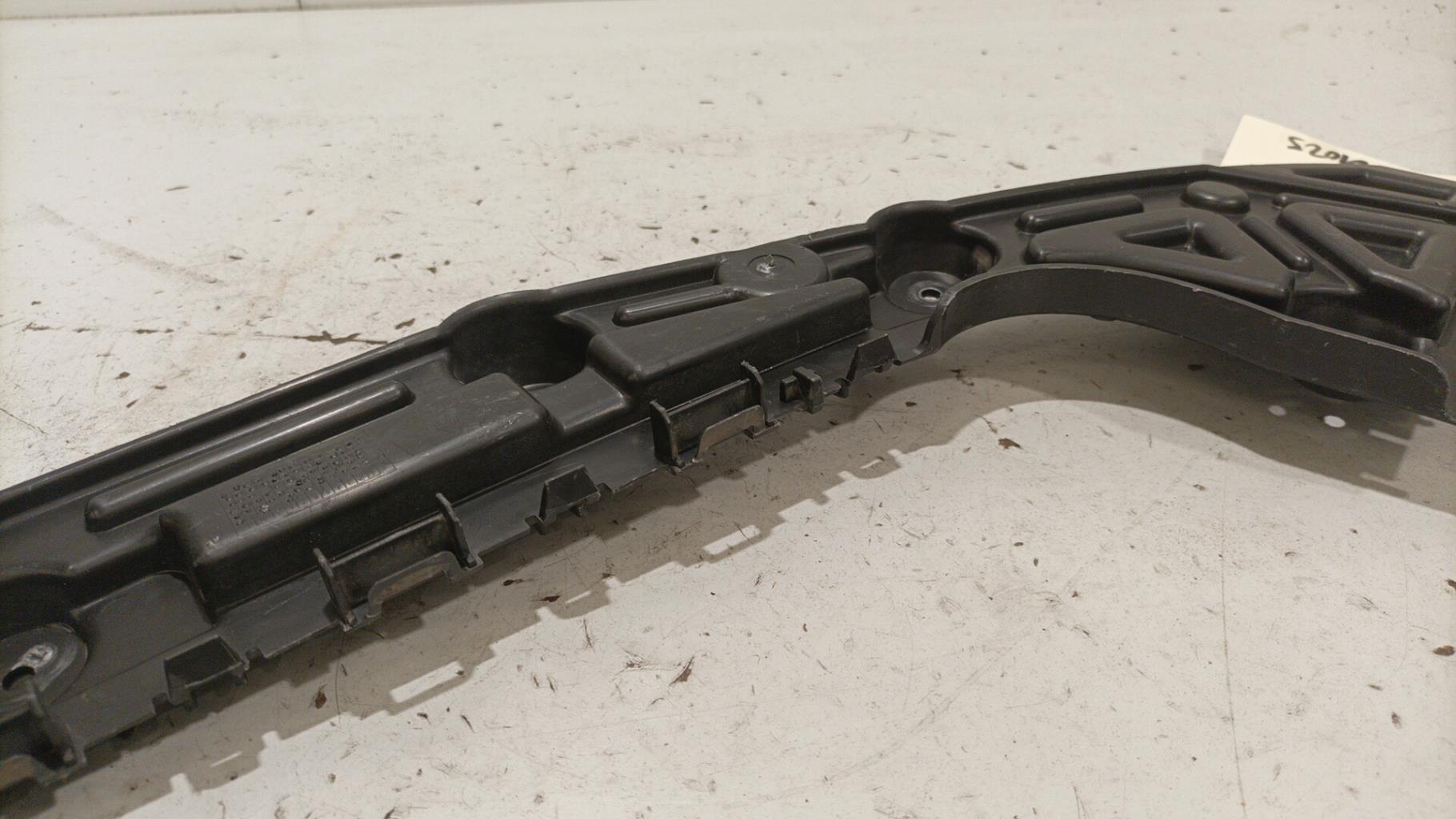 Supporto paraurti posteriore RENAULT TRAFIC 3 MOYEN PHASE 2 Diésel/Híbrido - 1