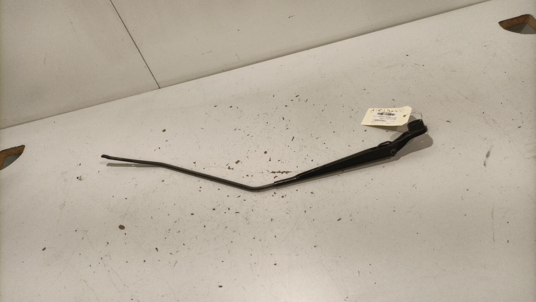 Braccio tergicristallo anteriore sinistro RENAULT GRAND SCENIC 3 PHASE 3 Diésel - 1