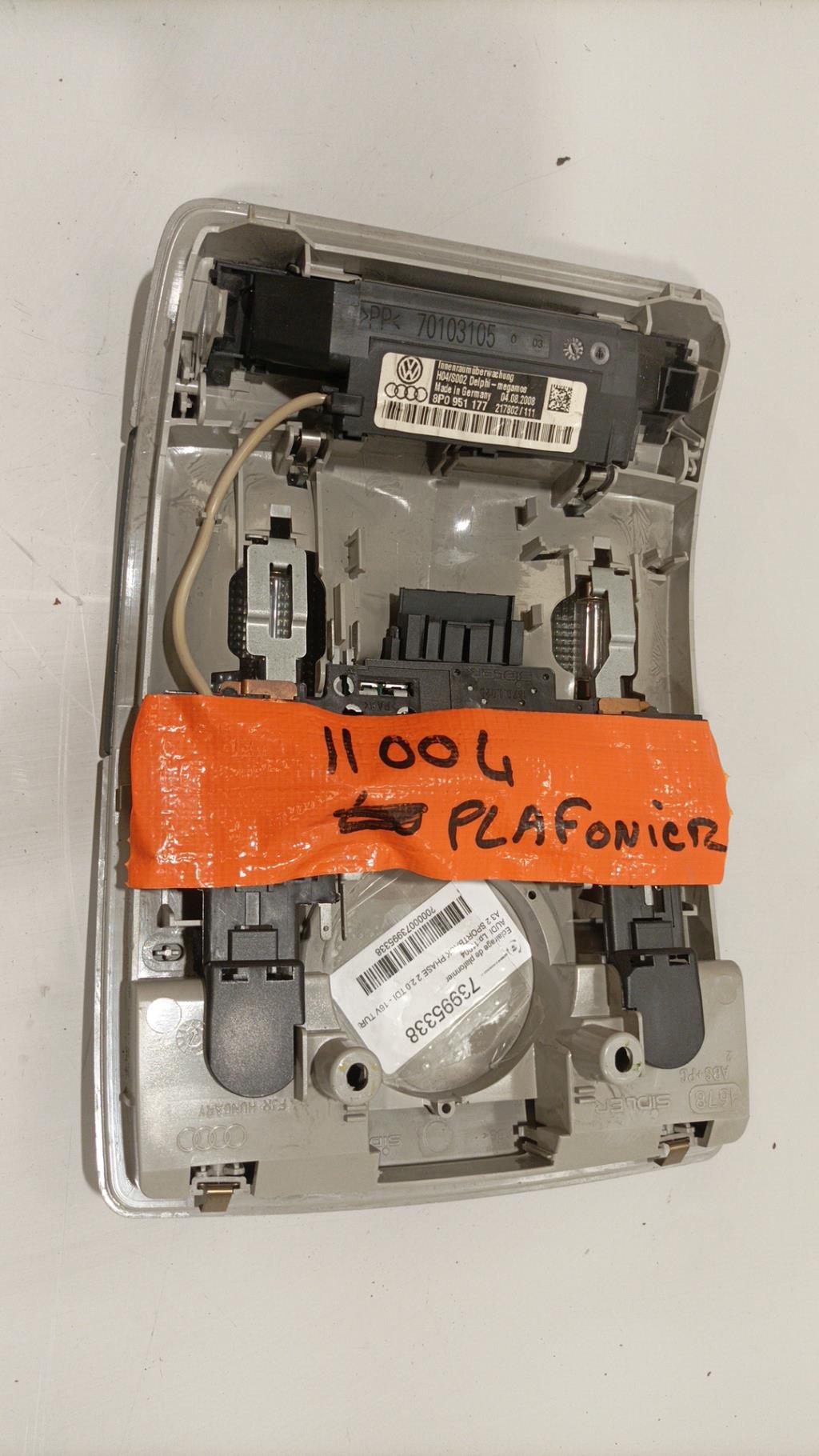 Eclairage de plafonnier AUDI A3 2 SPORTBACK PHASE 2 Diesel - 1