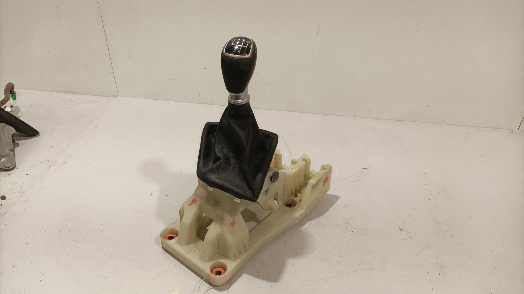 Levier de vitesses HYUNDAI I 20 2 PHASE 1 Diesel - 1