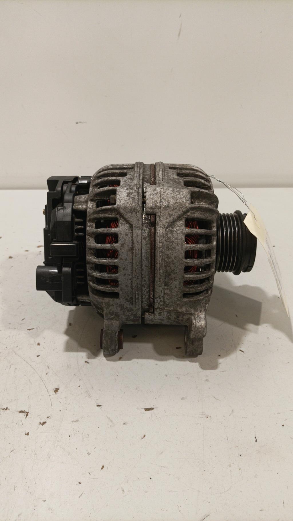 Alternatore VOLKSWAGEN PASSAT 4 PHASE 1 Diésel - 1