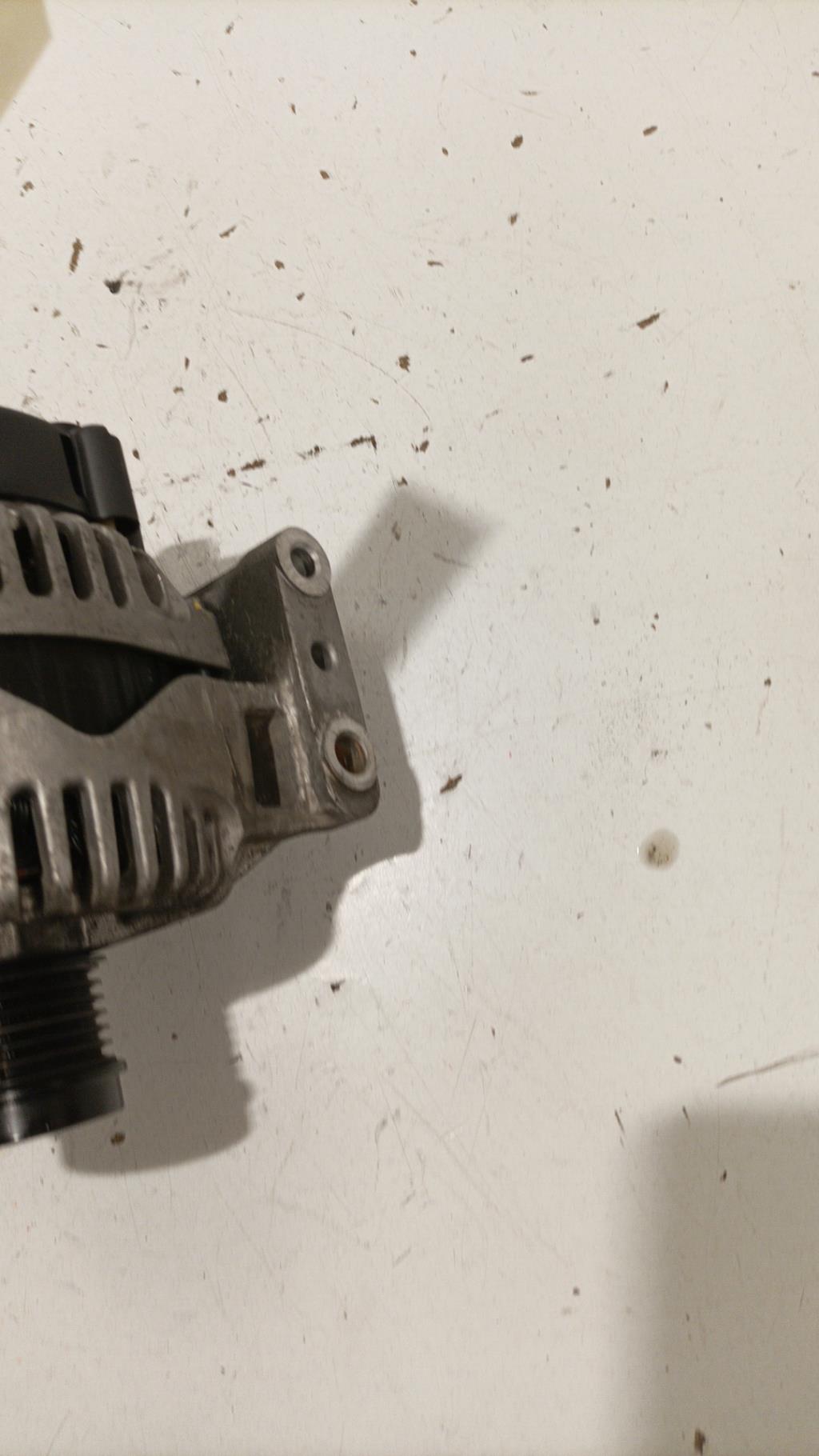 Alternatore SUZUKI SWIFT 3 Diésel - 1