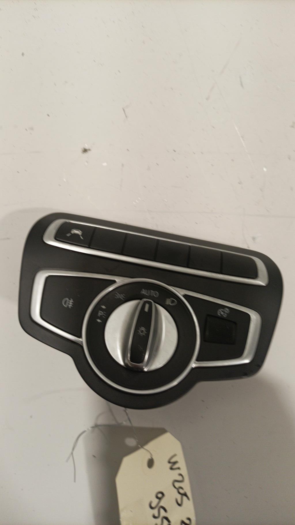 Commande de phare MERCEDES CLASSE C 205 PHASE 2 Diesel - 1