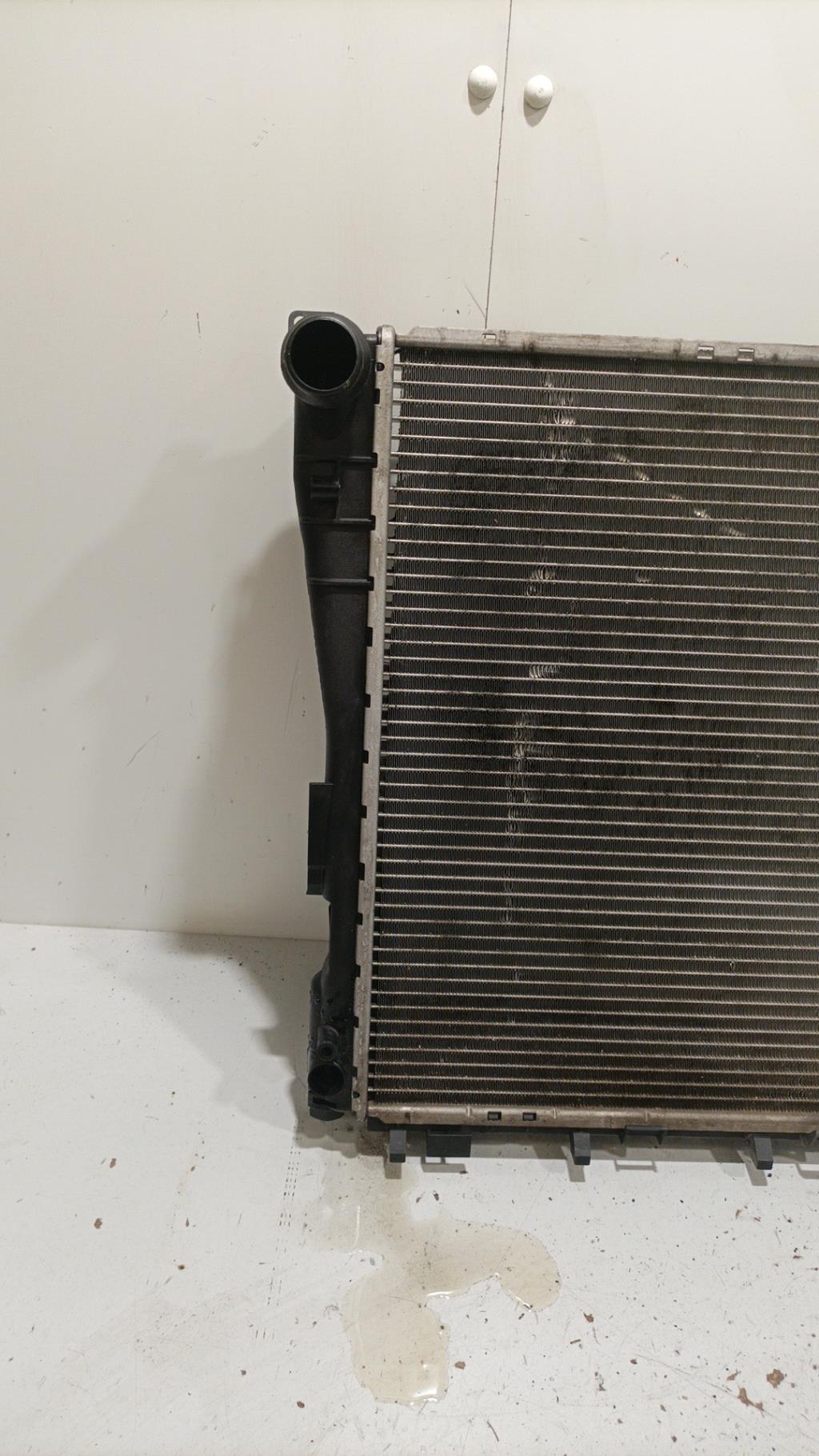 Radiateur eau BMW SERIE 3 E46 PHASE 1 Diesel - 1