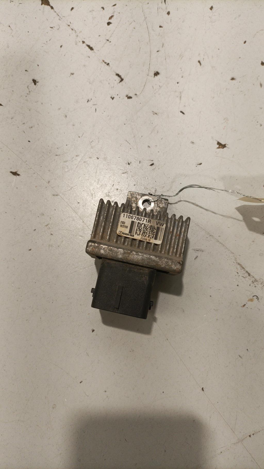 Relais de prechauffage RENAULT CLIO 4 PHASE 1 Diesel - 1