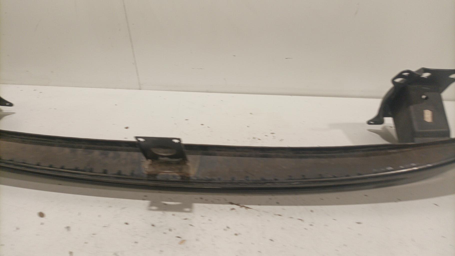 Traversa rinforzo paraurti anteriore VOLKSWAGEN GOLF 5 Diésel - 1