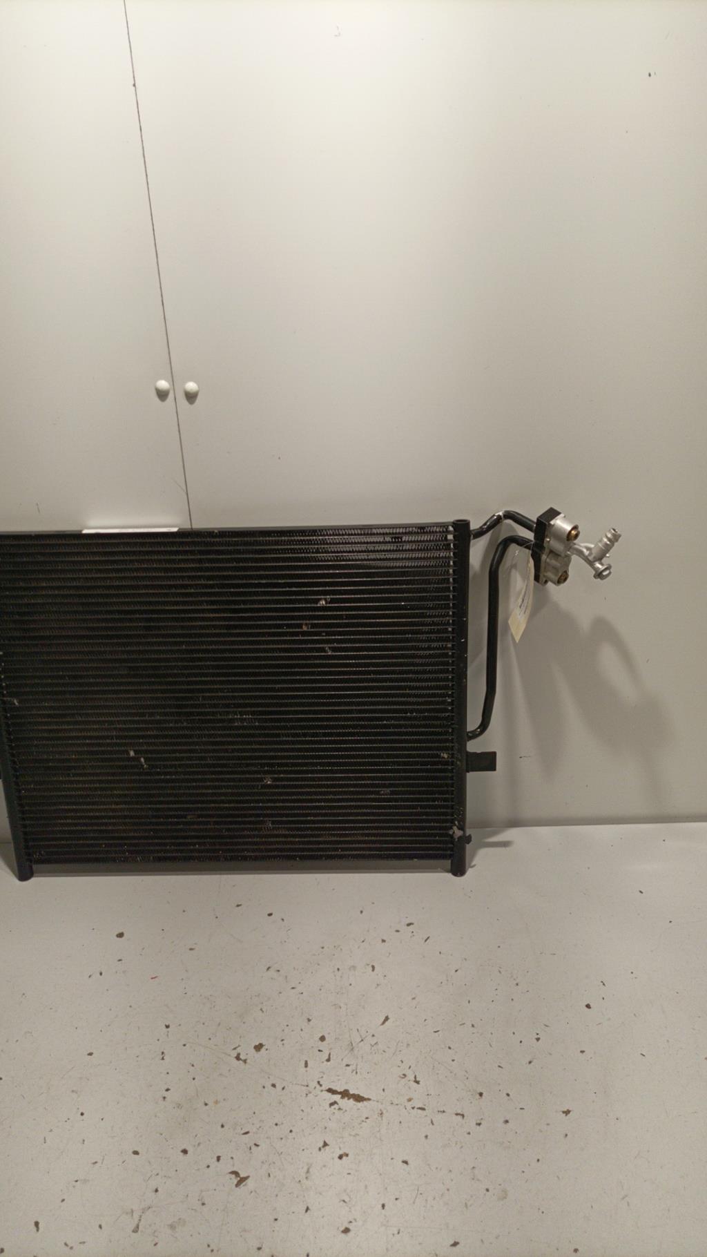 Condenseur de clim BMW SERIE 3 E46 COUPE PHASE 2 Essence - 1
