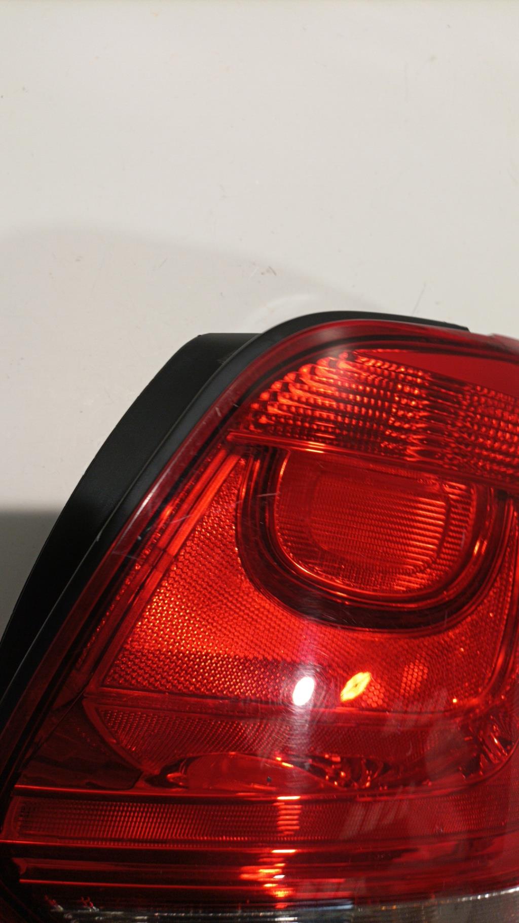 Fanale posteriore principale destro (luci) VOLKSWAGEN POLO 5 PHASE 1 Diésel - 1