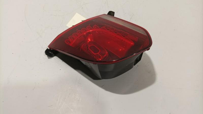 Feu arriere secondaire droit (feux) VOLKSWAGEN GOLF 6 CABRIOLET Essence - 1