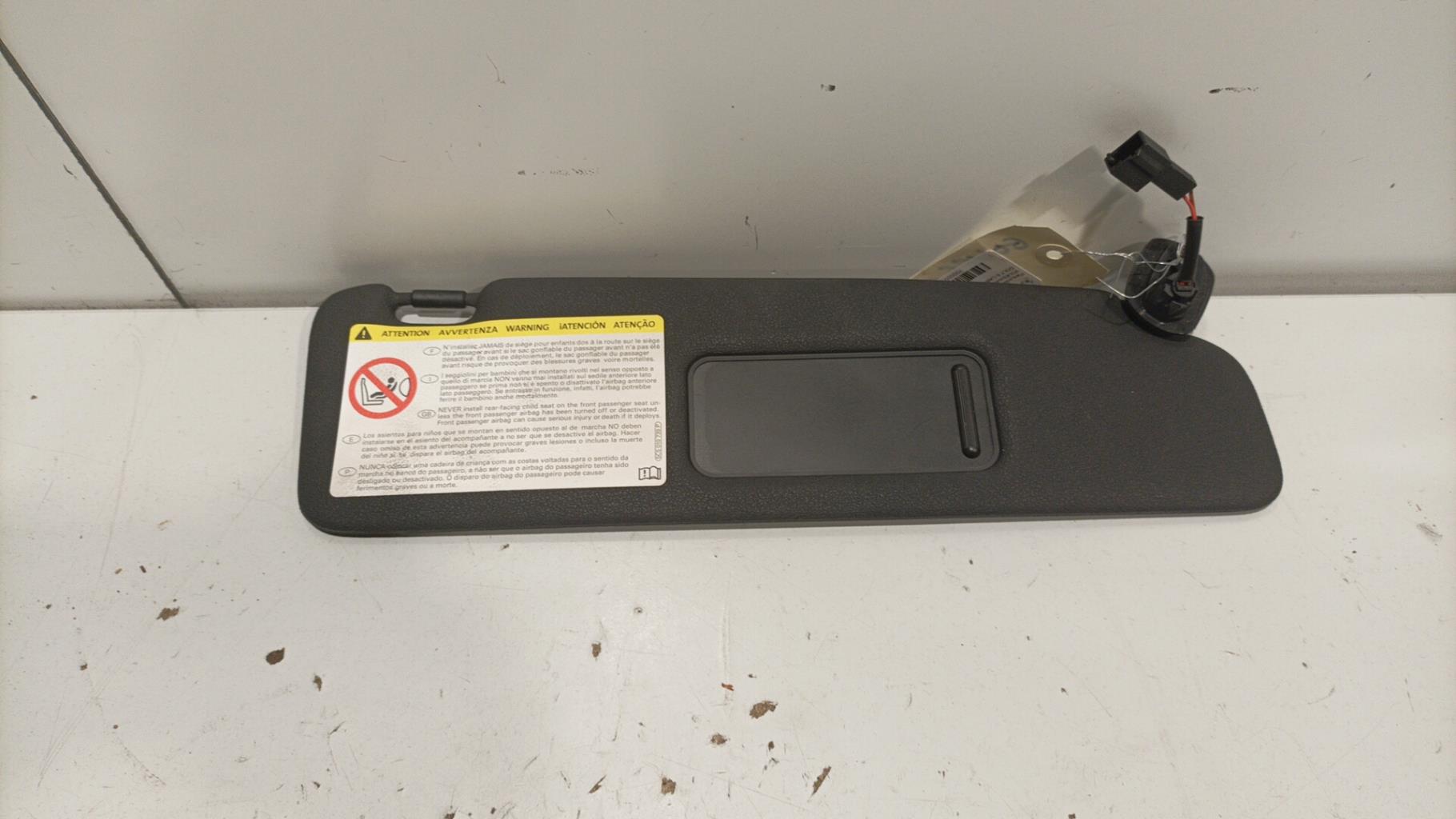 Visiera parasole destra VOLKSWAGEN GOLF 6 CABRIOLET Gasolina - 1