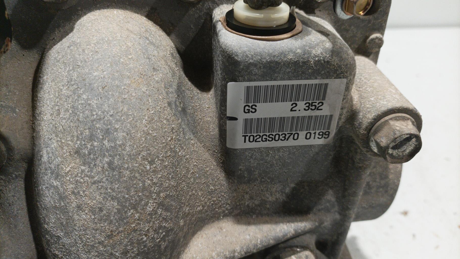 Pont (propulsion) PEUGEOT 4007 Diesel - 1