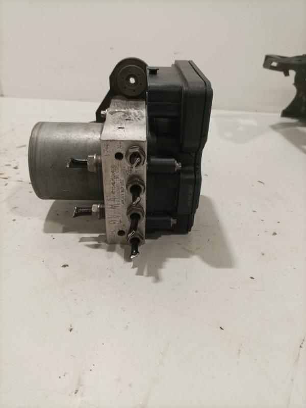 Blocco ABS (antibloccaggio freni) AUDI A1 2 SPORTBACK Gasolina - 1