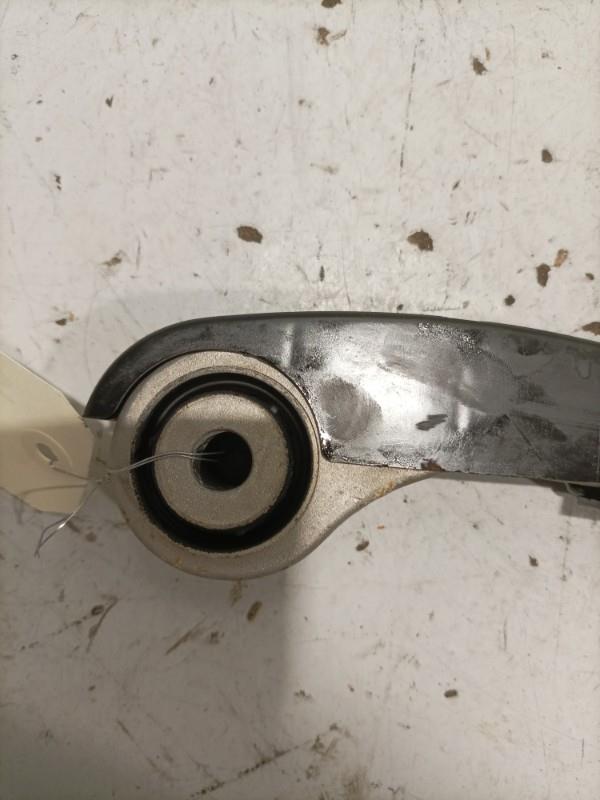 Braccio sospensione superiore posteriore destro MERCEDES CLASSE S 221 PHASE 2 Gasolina - 1