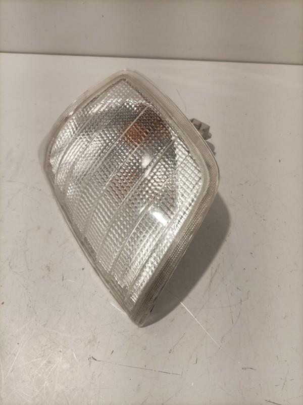 Gruppo ottico anteriore secondario sinistro (luci)(freccia) MERCEDES 250 W124 PHASE 1 Diésel - 1
