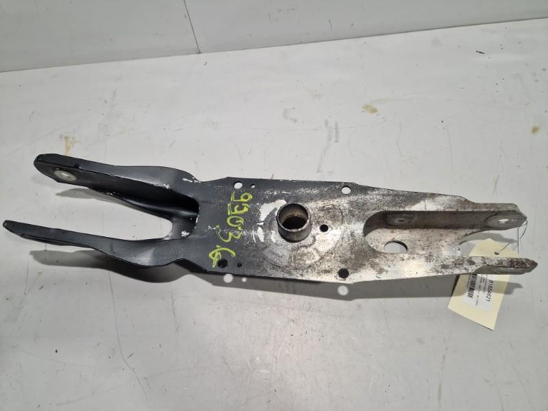 Triangolo superiore posteriore sinistro MERCEDES CLASSE B 246 PHASE 1 Gasolina - 1