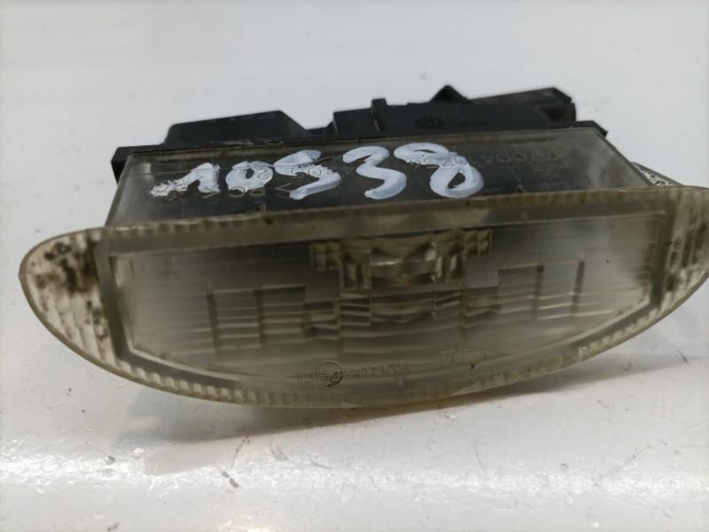 Eclairage de plaque RENAULT CLIO 2 PHASE 2 Essence - 1