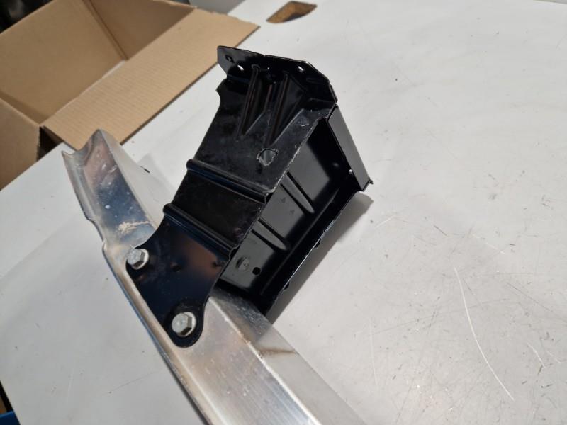 Traversa rinforzo paraurti anteriore MERCEDES CLASSE B 245 Gasolina - 1