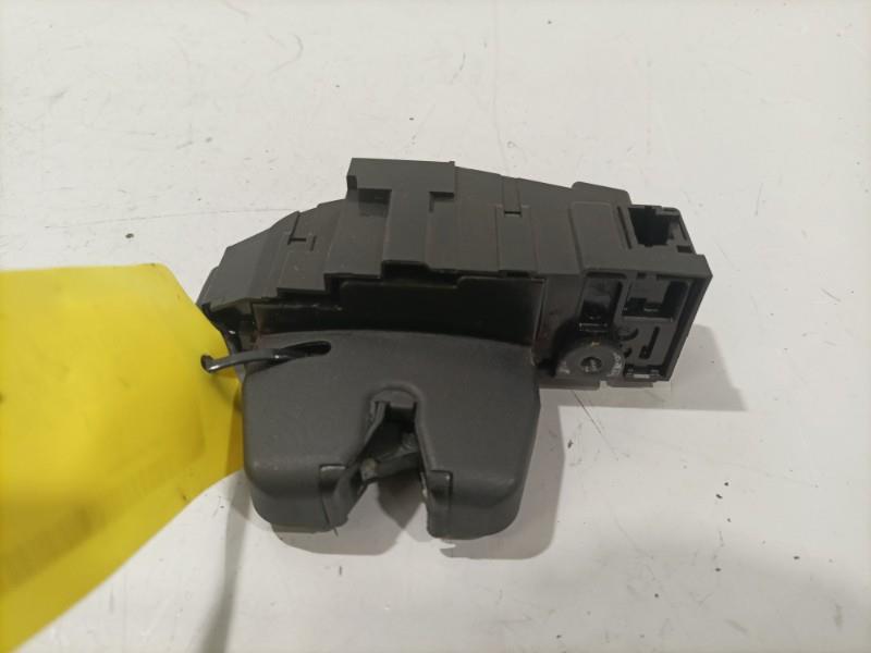 Serrure de coffre CITROEN C5 2 Diesel - 1