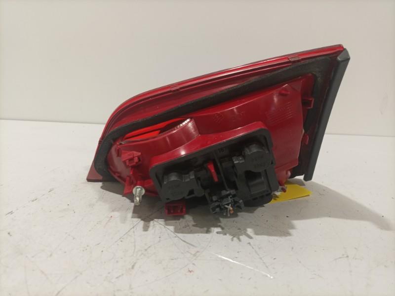 Feu arriere secondaire gauche (feux) AUDI A4 3 PHASE 1 Diesel - 1