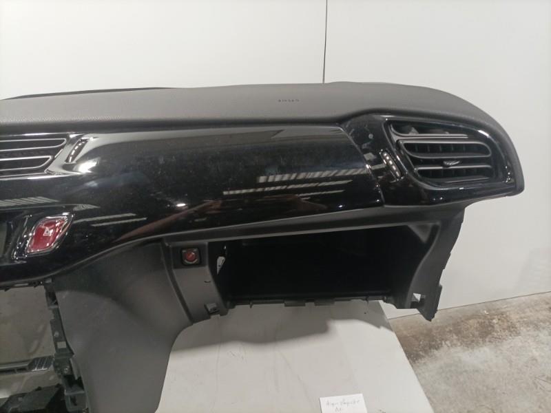 Tableau de bord CITROEN DS3 PHASE 1 Diesel - 1