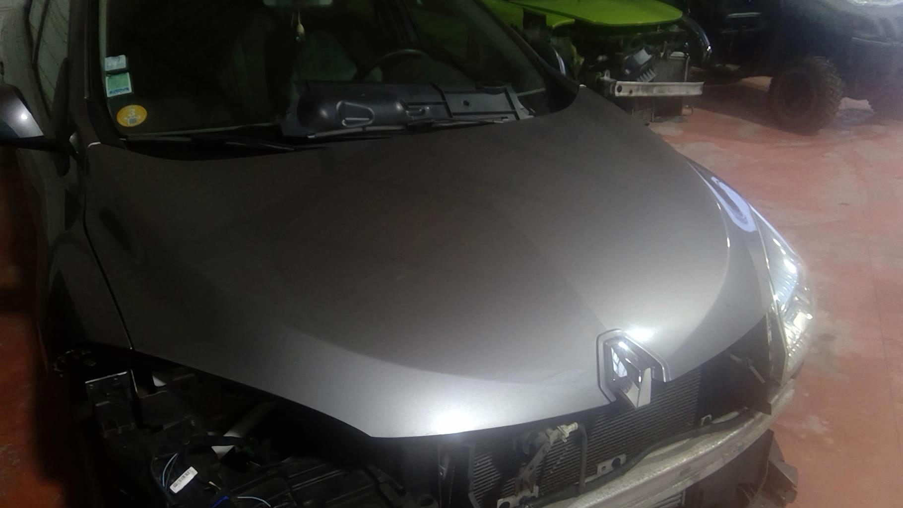 Capot RENAULT MEGANE 3 PHASE 1 BREAK Diesel - 1