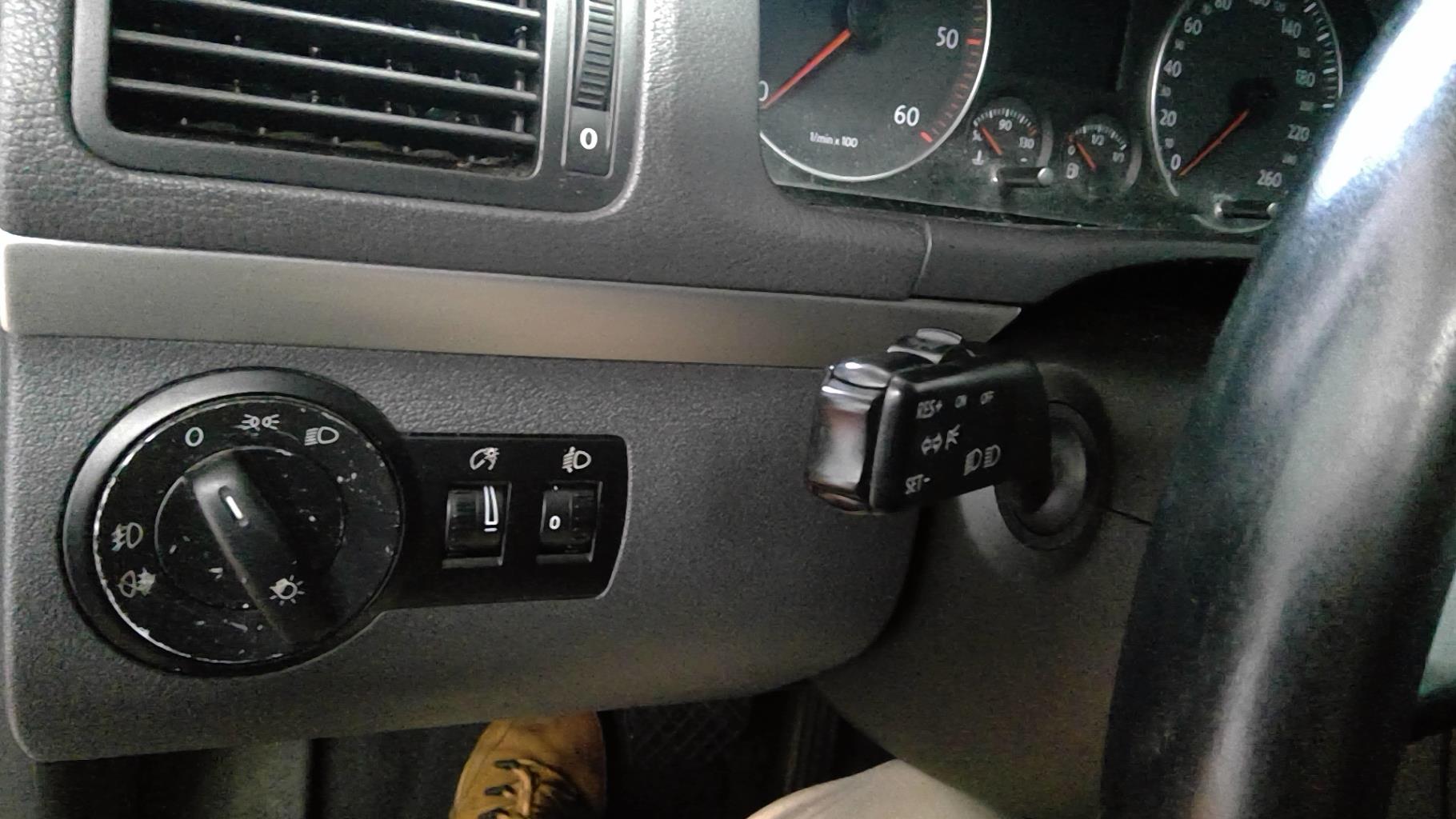 Commodo phare VOLKSWAGEN TOURAN 1 PHASE 1 Diesel - 1