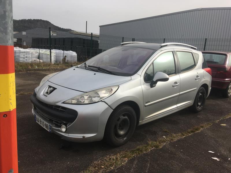 Moteur PEUGEOT 207 PHASE 1 BREAK Diesel - 1