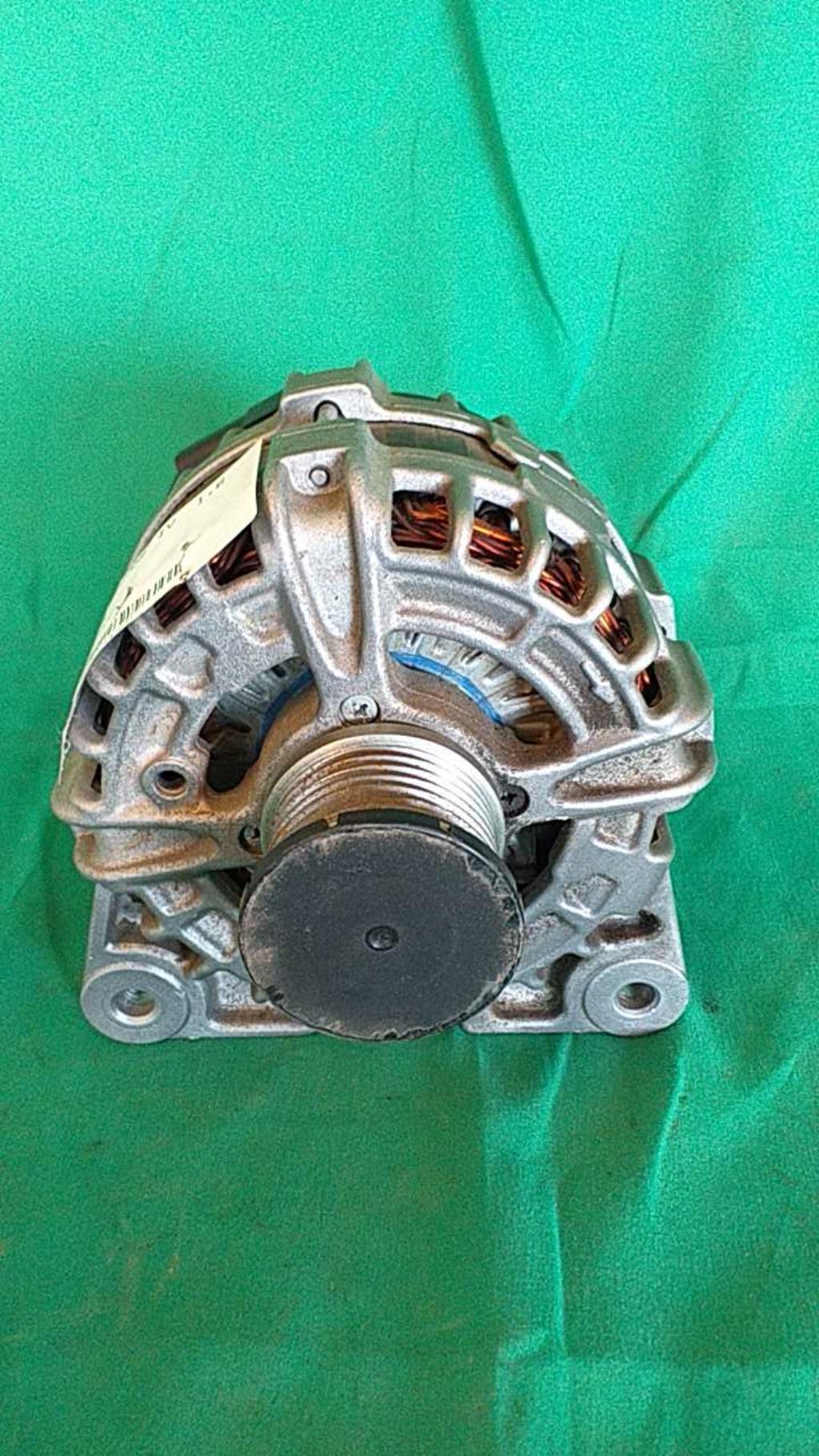 Alternateur RENAULT MEGANE 4 PHASE 1 Diesel - 1