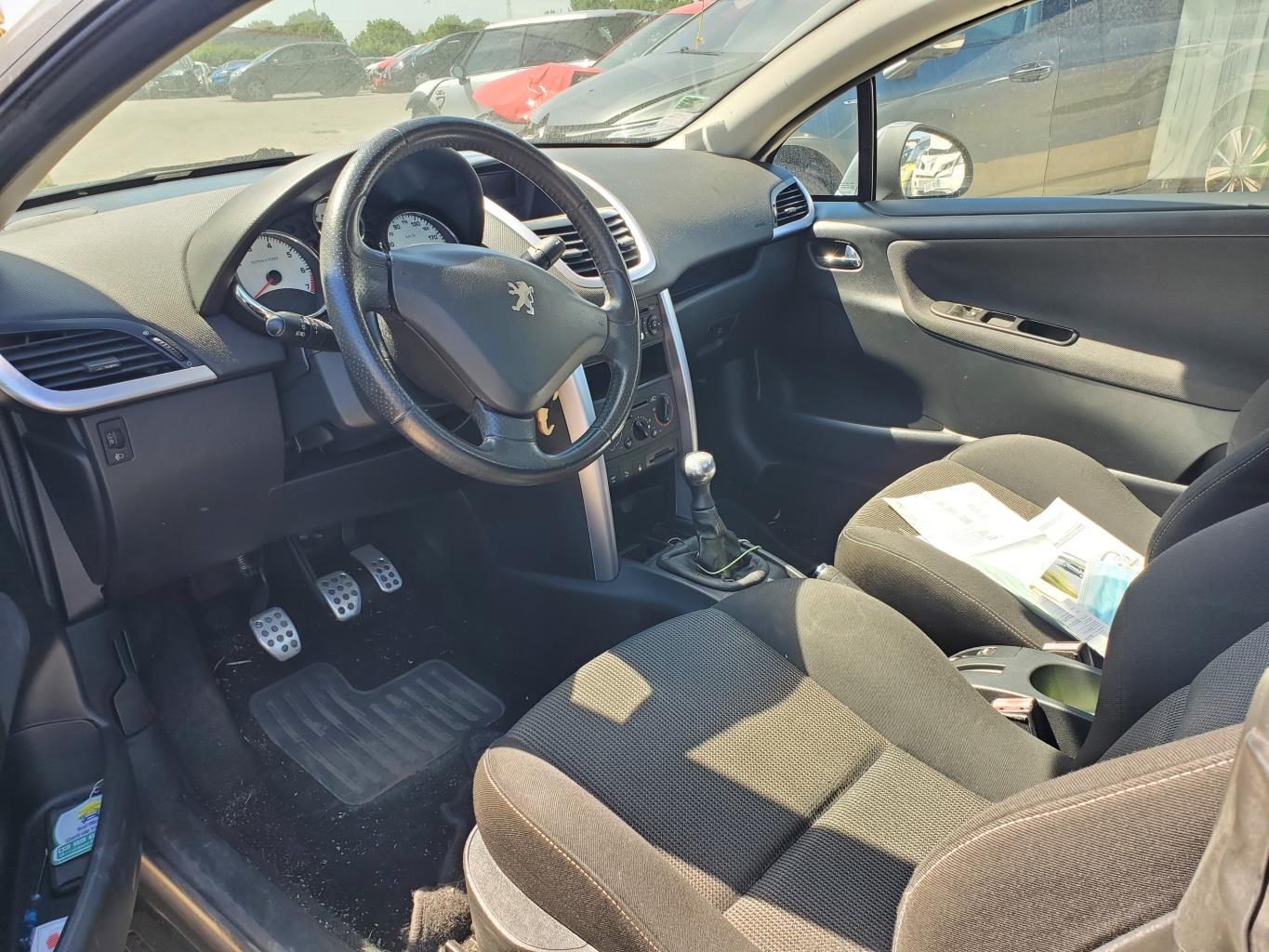 Triangle avant droit PEUGEOT 207 PHASE 1 CABRIOLET Essence - 1