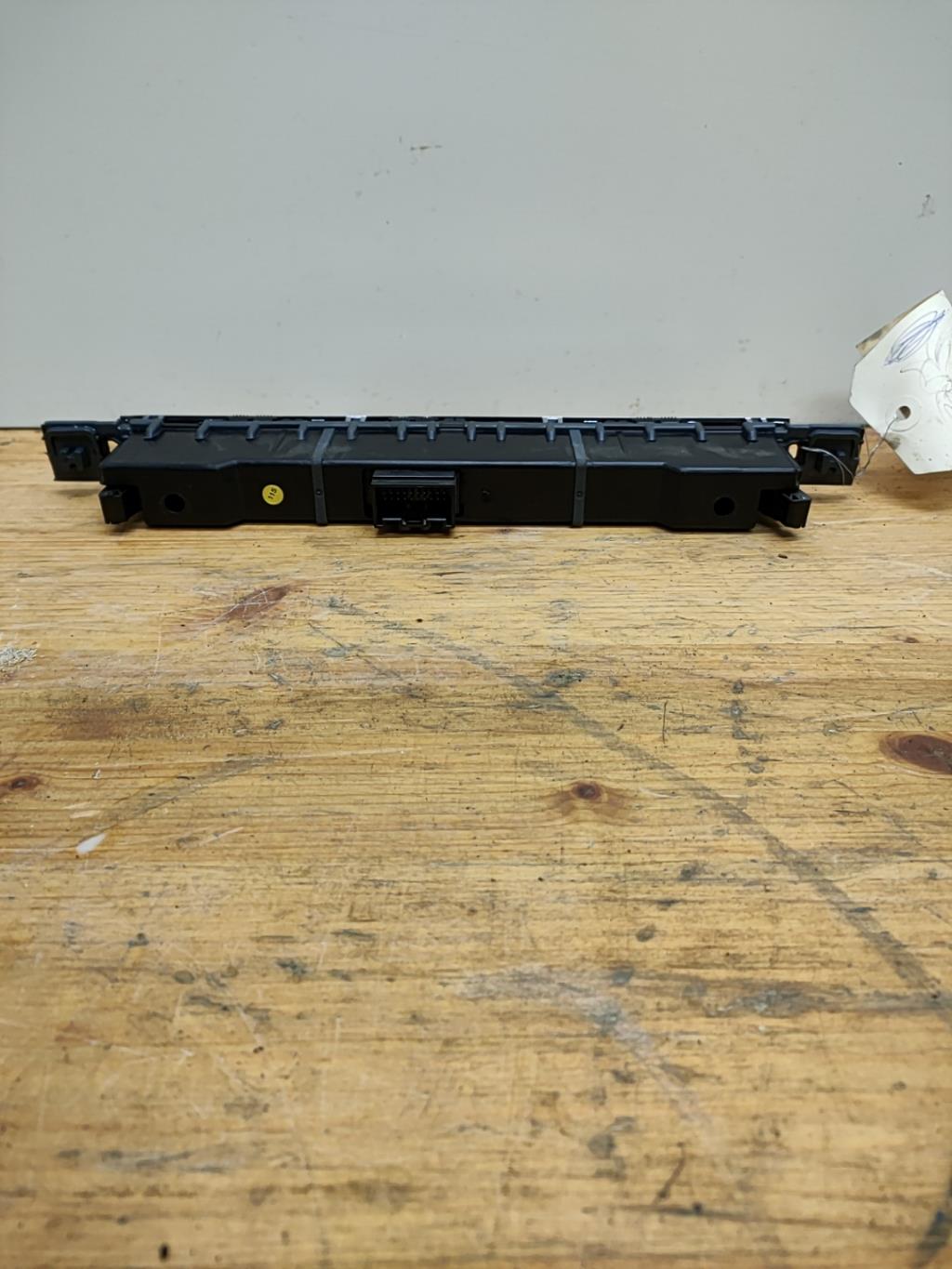 Bouton de warning AUDI A3 3 SPORTBACK PHASE 1 Diesel - 1