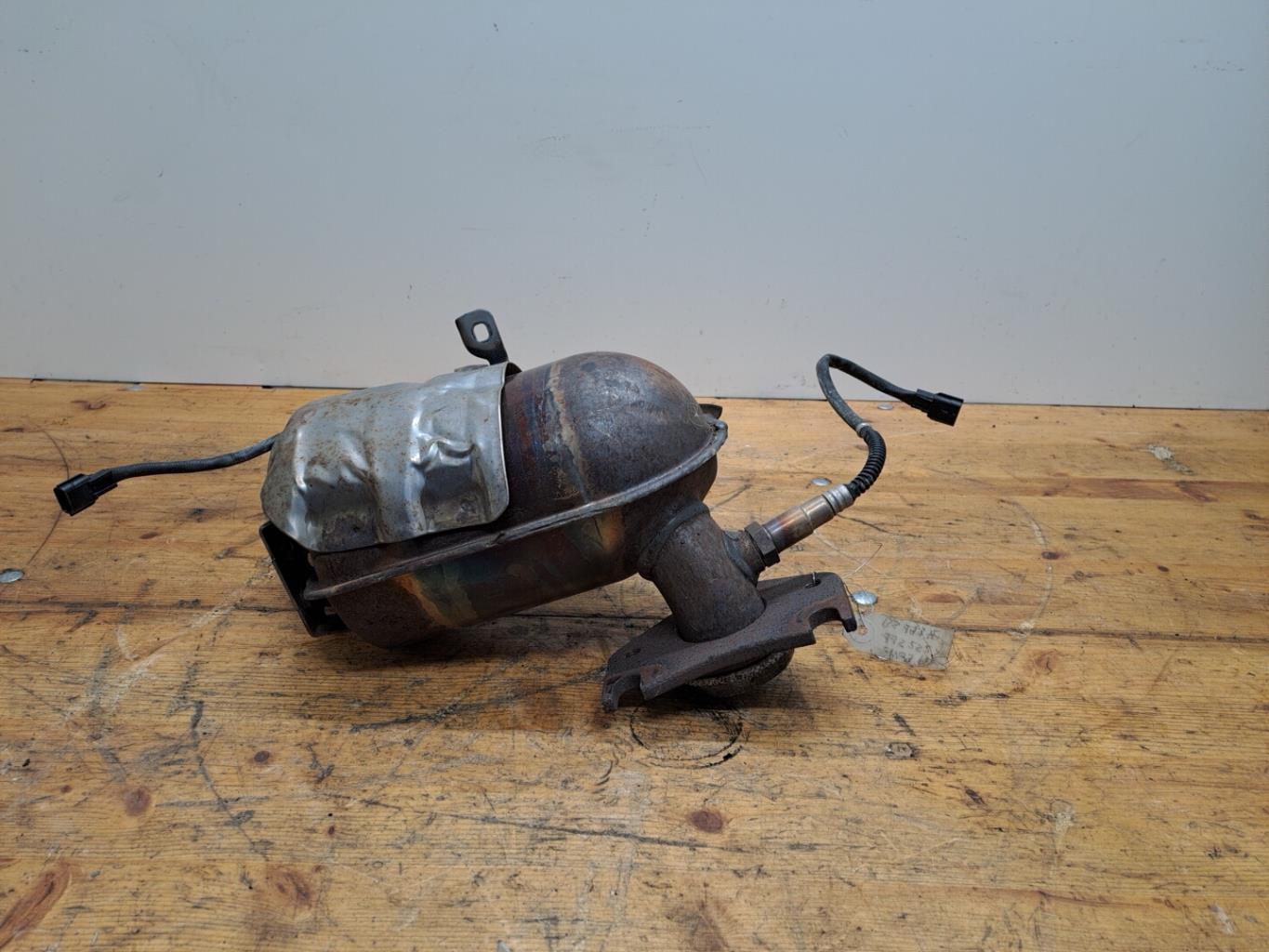 Catalyseur (echappement) RENAULT CLIO 3 PHASE 2 Essence - 1