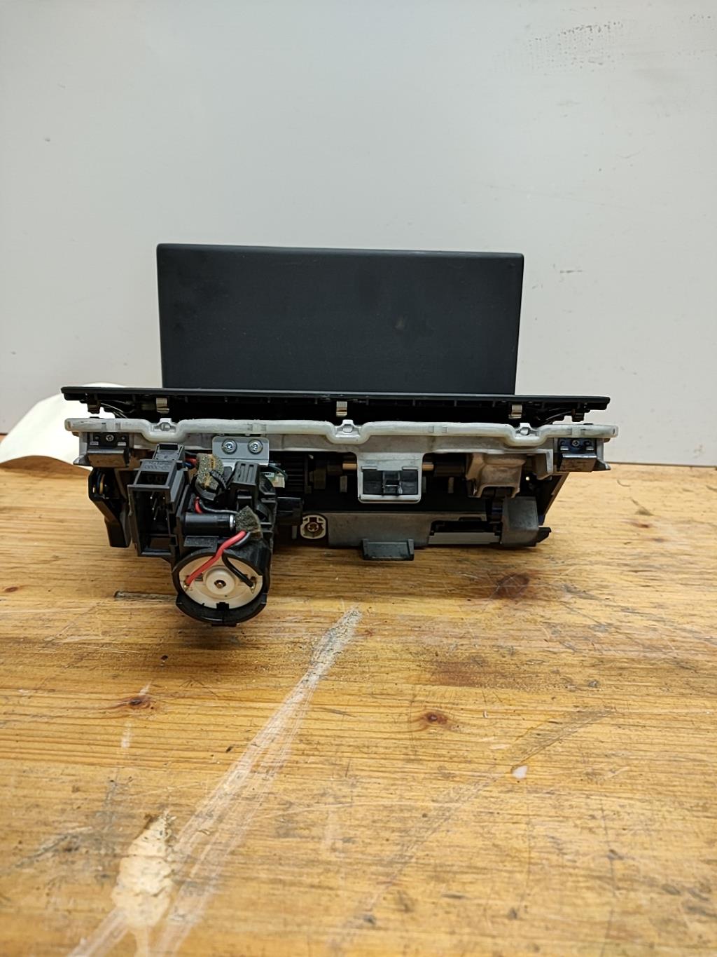 Ecran GPS AUDI A3 3 SPORTBACK PHASE 1 Diesel - 1