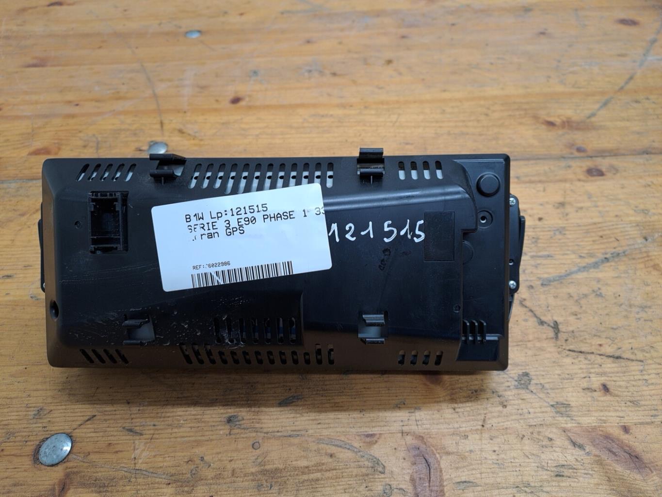 Ecran GPS BMW SERIE 3 E90 PHASE 1 Diesel - 1