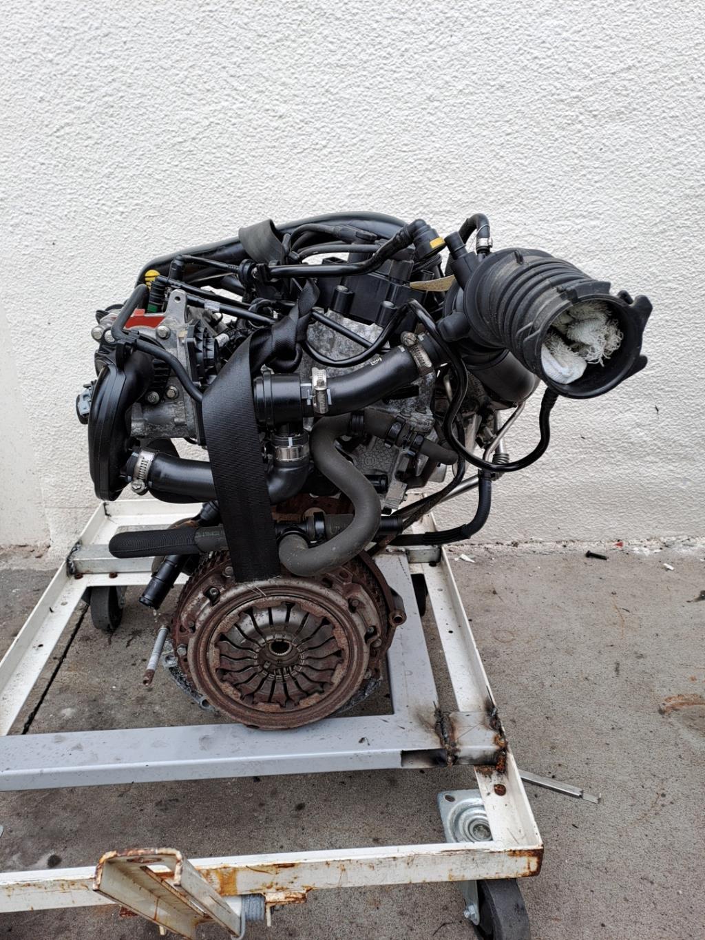 Moteur RENAULT CLIO 3 PHASE 2 Essence - 1