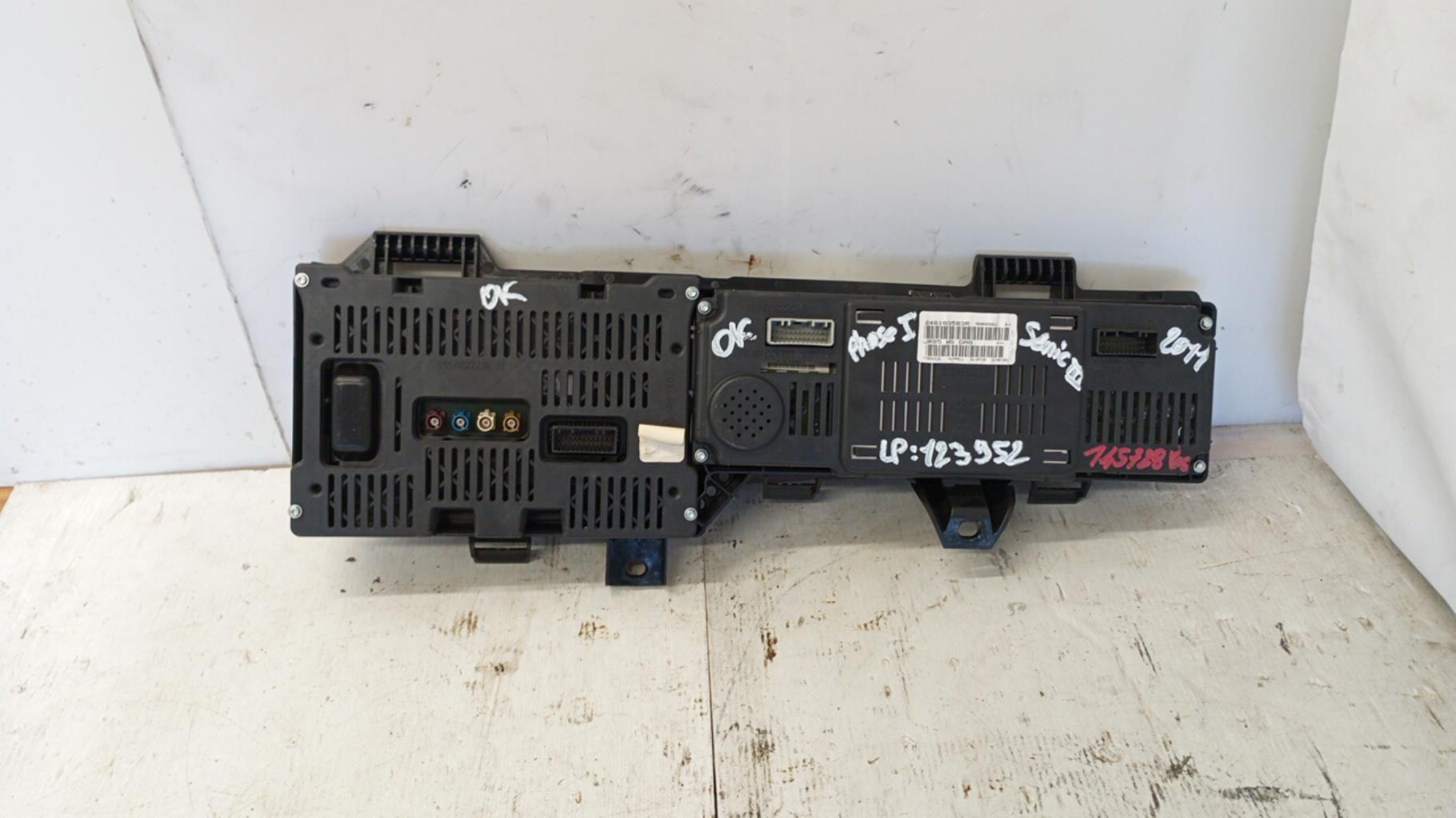 Compteur RENAULT SCENIC 3 PHASE 1 Diesel - 1