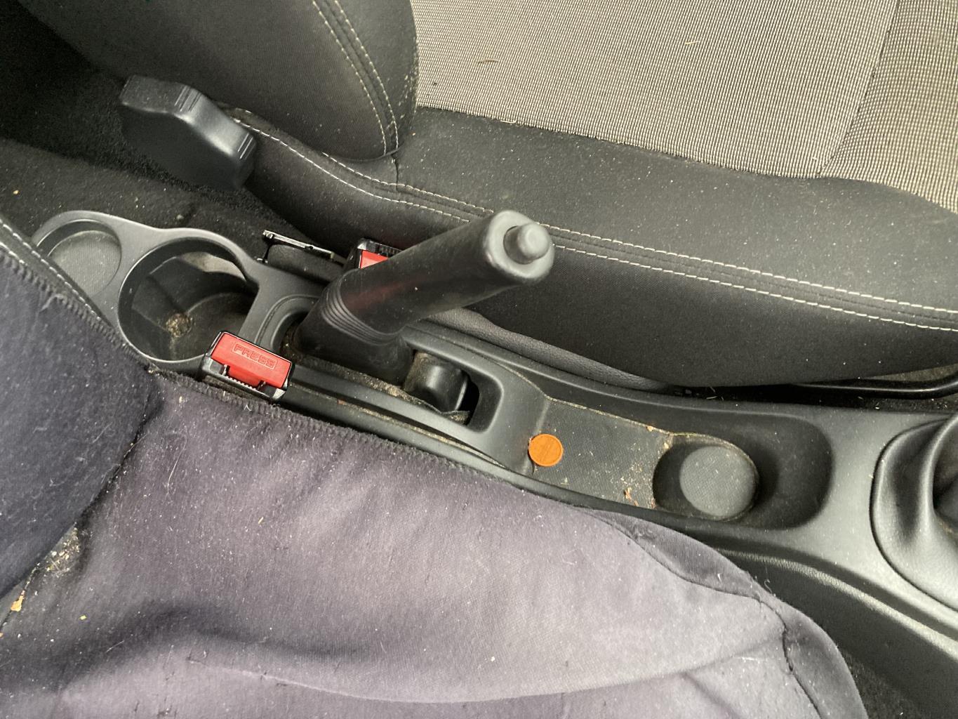 Console central (interieur plastique) DACIA DUSTER 1 PHASE 2 Essence - 1