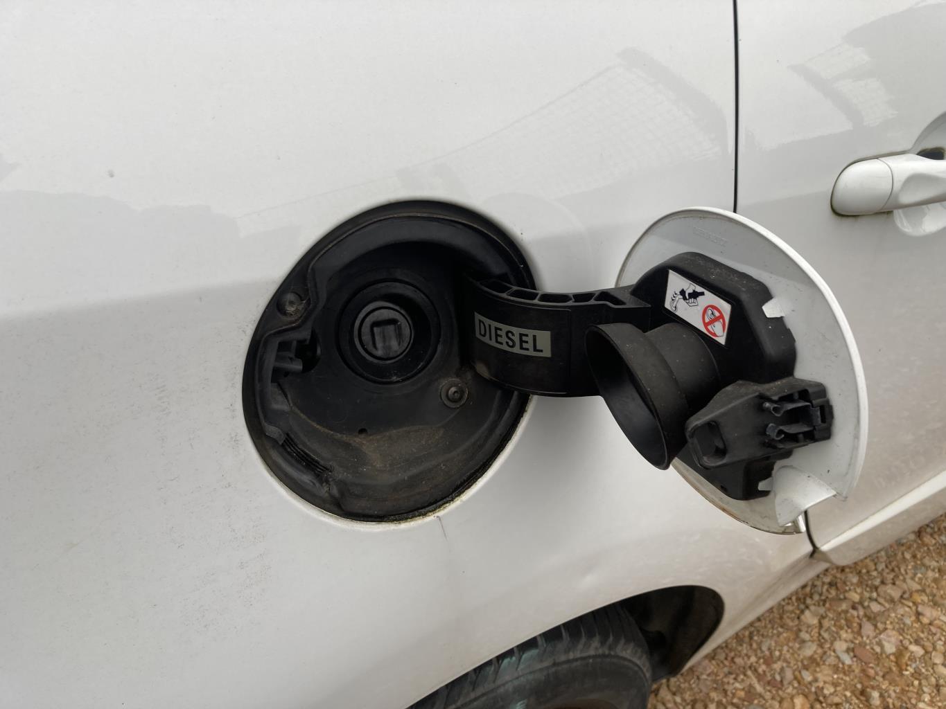 Trappe d'essence RENAULT GRAND SCENIC 3 PHASE 1 Diesel - 1